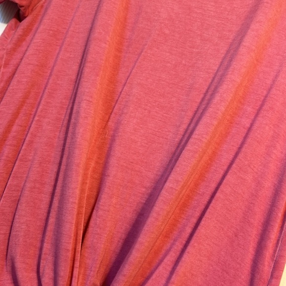 Knotted loose fitted t-shirt - Picture 3 of 7